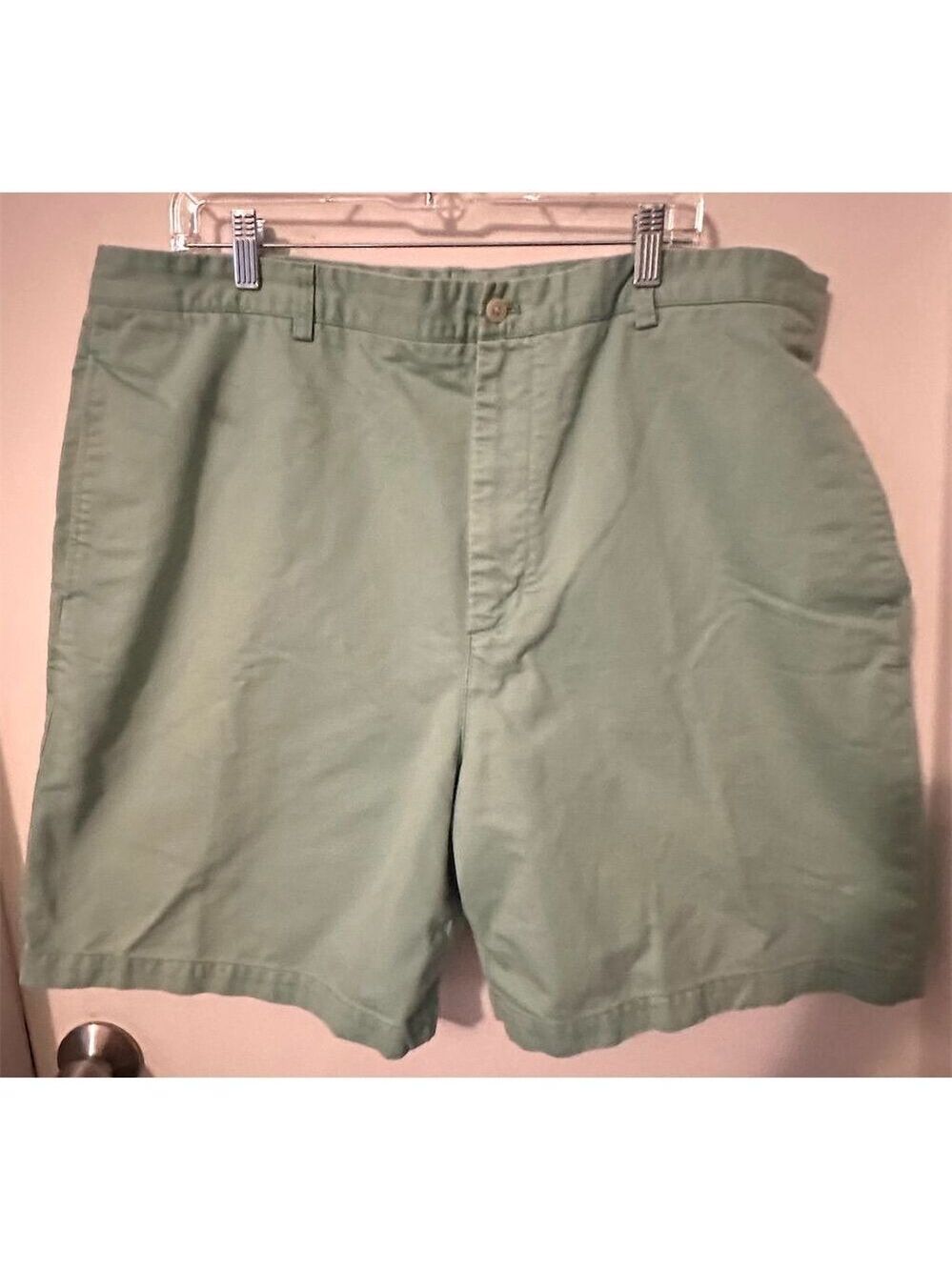Vineyard Vines Men's Green Chino Shorts Size 40 Flat Front Casual